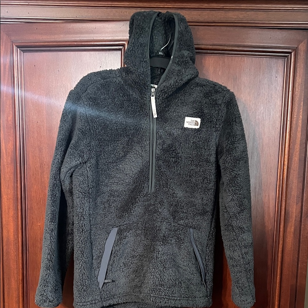 The North Face Charcoal Fleece 1/2 zip pullover size XL 18/20